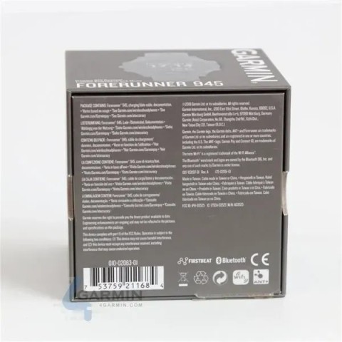 Смарт-годинник Garmin Forerunner 945 з чорним ремінцем