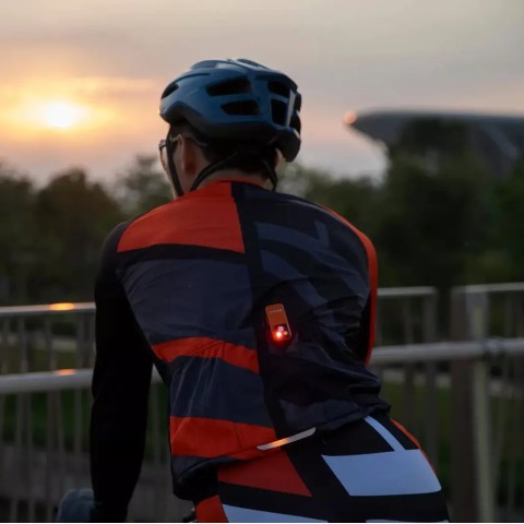 Фонарь Olight Oclip Pro Orange