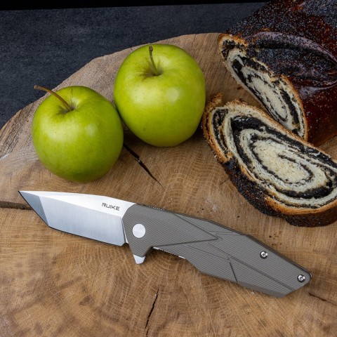 Ніж складаний туристичний Ruike P138-W, (9 см) 14C28N / G10 бежевий