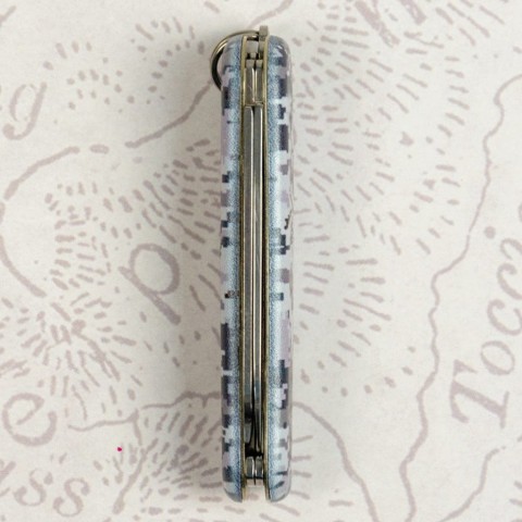 Складаний ніж Victorinox CLASSIC SD ARMY Піксель синій 0.6223.3.W3942pw
