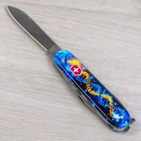 Складаний ніж Victorinox SPARTAN UKRAINE ДНК Українця 1.3603.3.T3270pw