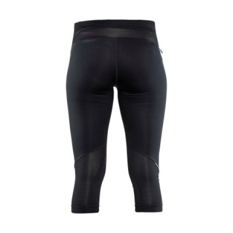 Essential Capri Woman