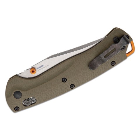 Ніж Benchmade 
