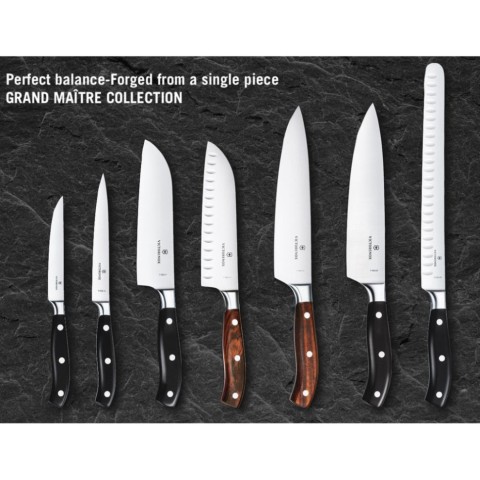Кухонний ніж Victorinox Grand Maitre Wood Santoku лезо 17см з дерев. ручкою у подар.упак.