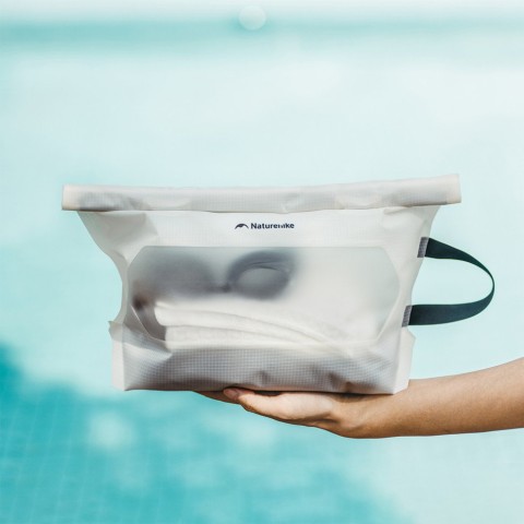 Водонепроникна косметичка Naturehike CNK2450XB021 Far Mountain, чорна