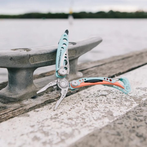 Мультиінструмент Leatherman Skeletool CX Paradise