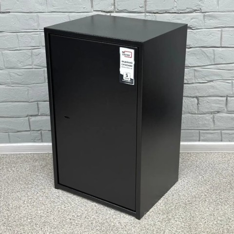 Офісний сейф СБЕ-720 чорний