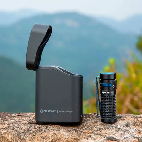 Ліхтар Olight Baton 4 Premium Black