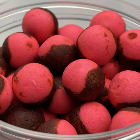 Бойлы Wafters Crazy Carp Hybrid Wafters 12mm Devil Squid & Red Berry (55шт/уп)