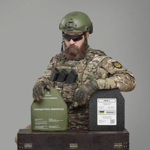 Керамічні бронеплити 5-го класу. Вага 2.2 кг.Розмір M. Карбід кремнію