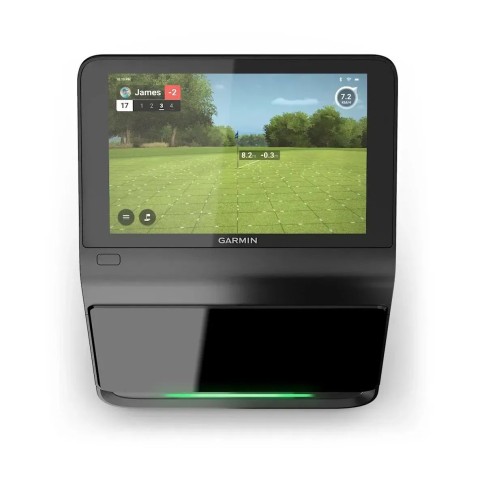 Монитор Garmin Approach® R50 и симулятор запуска гольф-клуба