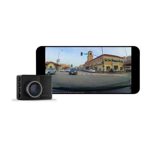 Відеореєстратор Garmin Dash Cam 57