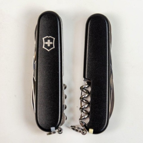 Ніж Victorinox Huntsman Mat 91мм,15функ,чорн.мат