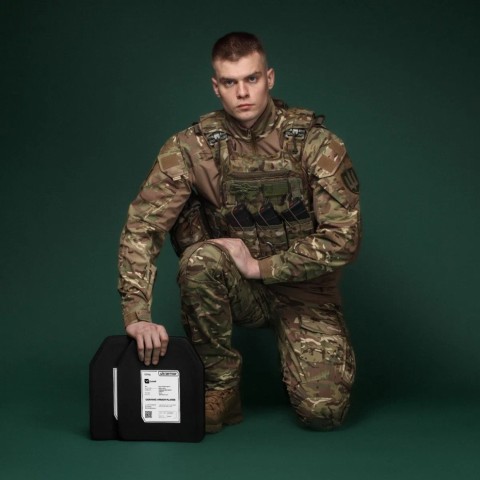 Комплект бронеплит керамічних Ukrarmor 6 клас, 5,6 кг M (25х30 см.)