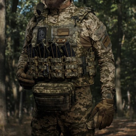 Підсумок Ukrarmor одинарний(пластиковий) для магазину АК/AR Піксель