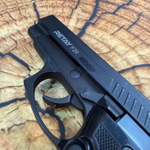 Пневматичний пiстолет RETAY F29 black Б/У