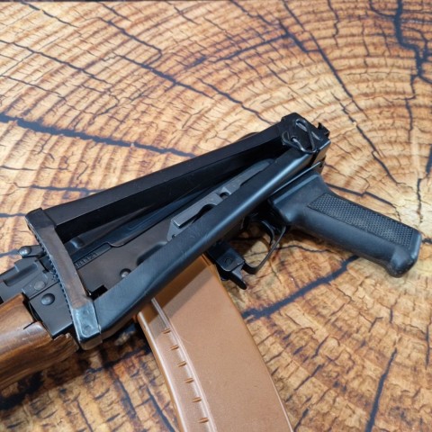 Страйкбольный автомат АКСу-74 модель ELS-74UN Essential бу