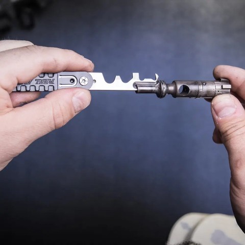Інструмент для чищення Real Avid AR15 Scraper