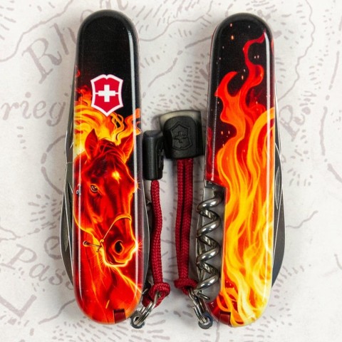 Складаний ніж Victorinox SPARTAN ZODIAC Червоний вогняний кінь 1.3603.Z5200pk