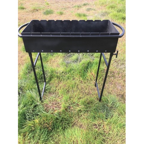 Мангал 9 шампурів 2 мм на ніжках (М9-2N)