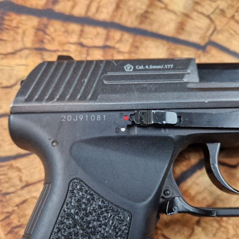 Пневматический пистолет Borner Special Force w118 бу