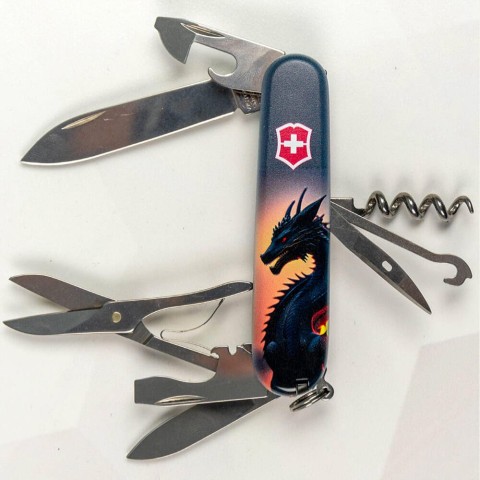 Нож Victorinox Swiss Army Climber Zodiac Дракон в лучах солнца