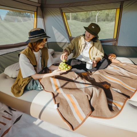 Намет чотиримісний Naturehike Cape Series 5.2 CNK2450WS037, сіро-коричневий