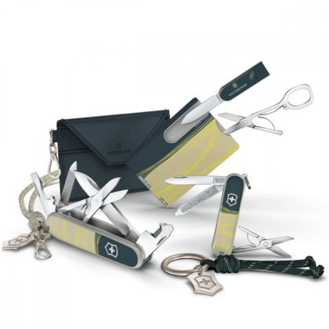 Ніж Victorinox Classic SD New York Style  58мм,1сл,7функ,сір