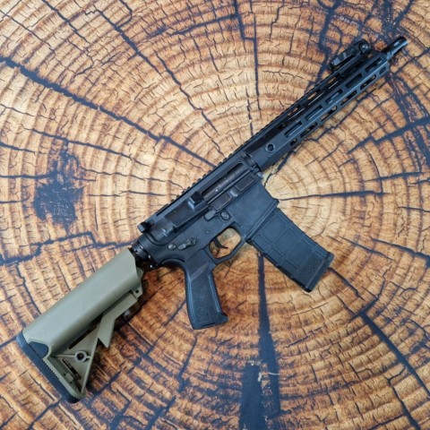 Страйкбольна штурмова гвинтівка Arcturus AR15 Lite CQB AT-NY03-CQ