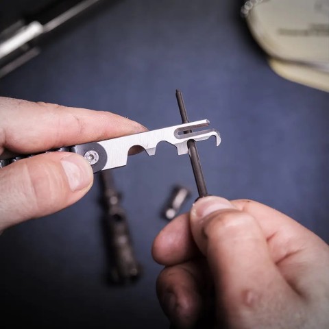 Інструмент для чищення Real Avid AR15 Scraper