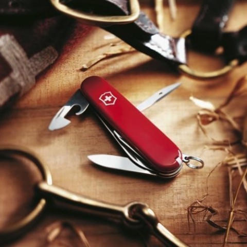 Ніж Victorinox Camper 91мм,13функ,черв