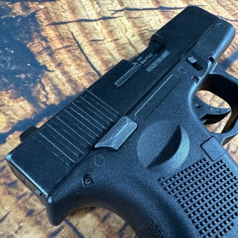 Стартовый пистолет Rеtay R26AZM