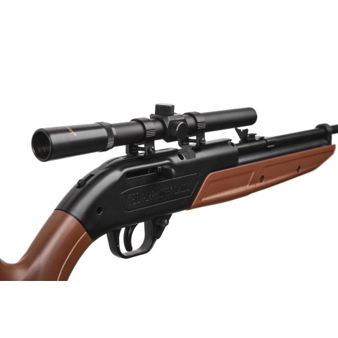 Гвинтівка пневматична  кал.4,5 мм 760 з прицілом 4x15