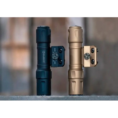 Ліхтар Olight Odin S M-LOK Desert Tan