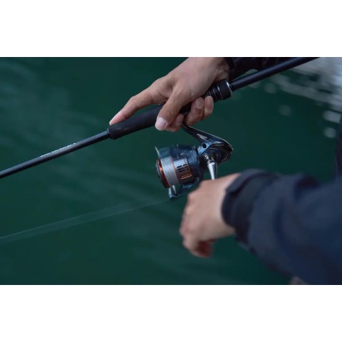 Котушка Shimano Nasci FD 2500 5+1BB 5.0:1