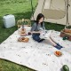Килимок для пікніка водостійкий Naturehike CNK2300DZ019, 180×200 см, бежевий з принтом