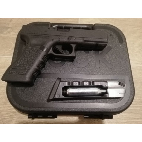 Пістолет пневматичний Umarex Glock 17 Blowback бу