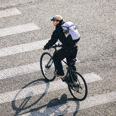 Рюкзак туристичний Naturehike Helium CNK2300BB017, 25 л, чорний