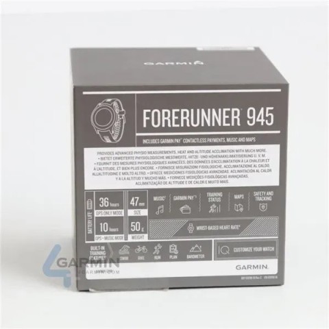 Смарт-годинник Garmin Forerunner 945 з чорним ремінцем