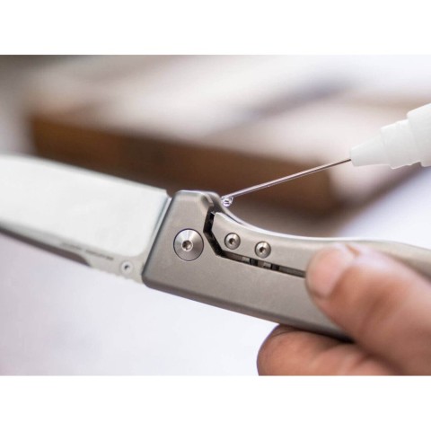 Фірмова доглядова олія для ножів Boker Oil Pen 2.0