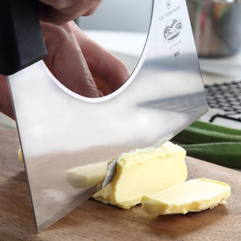 Кухонний ніж Victorinox Fibrox Cheese 15x9см для сиру з чорн. ручкою