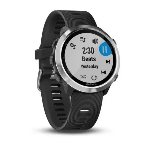 Смарт-годинник Garmin Forerunner 645 Music з чорним ремінцем