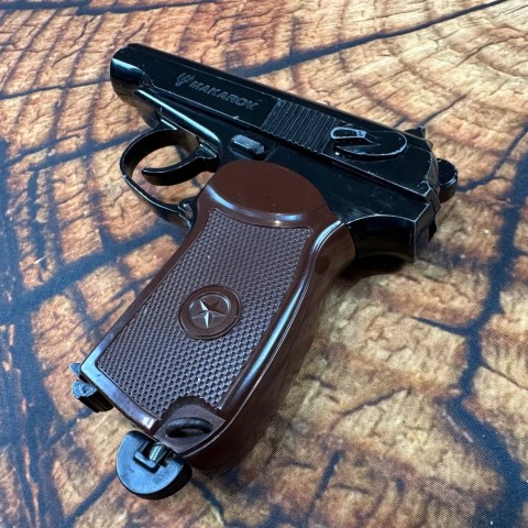 Пневматический пистолет Umarex Legends Makarov бу