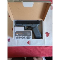 Пневматический пистолет Umarex Glock 17 Gen5 Blowback Б/У