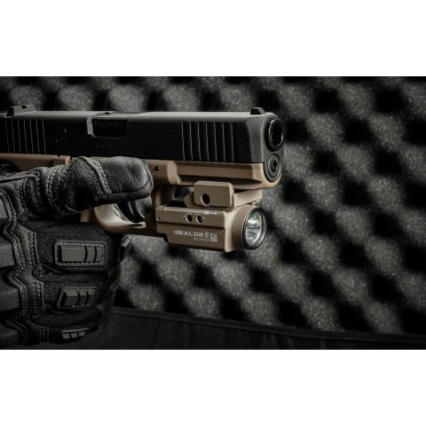 Фонарь с ЛЦУ Olight Baldr S Green Laser Flat Dark Earth