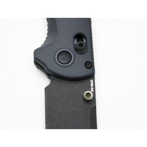 Ніж Benchmade 