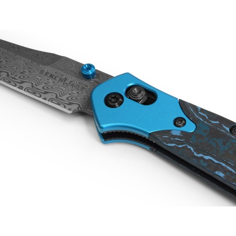 Ніж Benchmade
