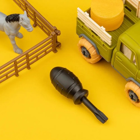 Ігровий набір OTAMANKO Веселий хутір (вантажівка і стайня з кіньми) разноцветный