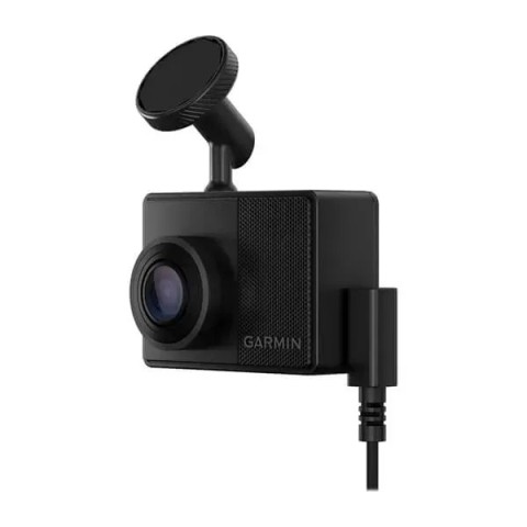 Видеорегистратор Garmin Dash Cam 67W