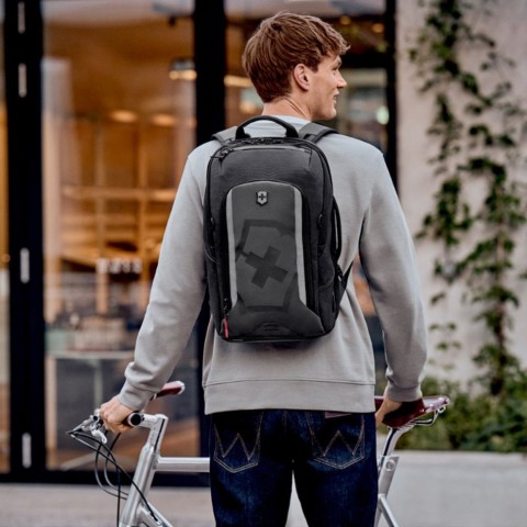 Рюкзак для ноутбука Victorinox TOURING 2.0/Black